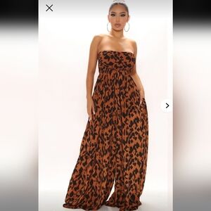 Fashion Nova Women's L Summers In Capri Animal Jumpsuit